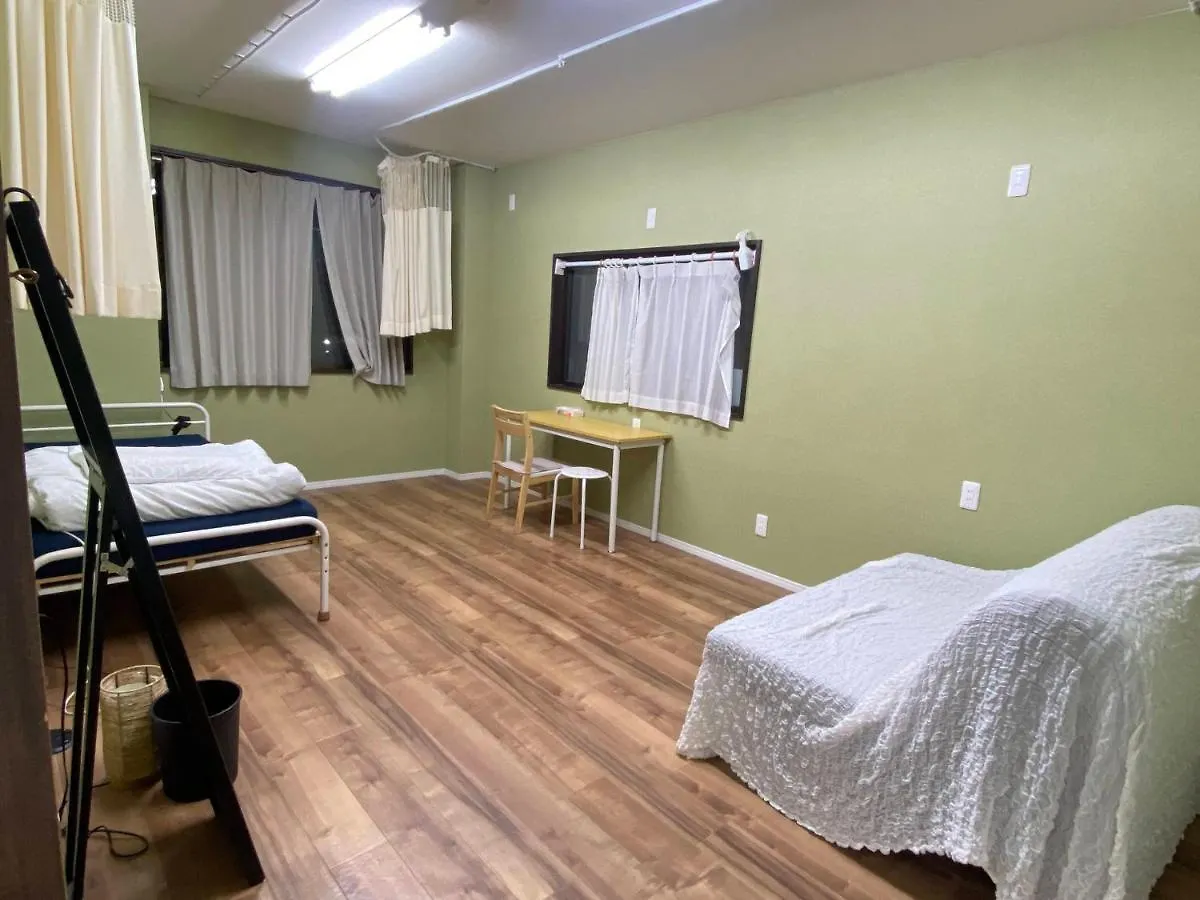 Bonfire Hostel 大阪市 0*,